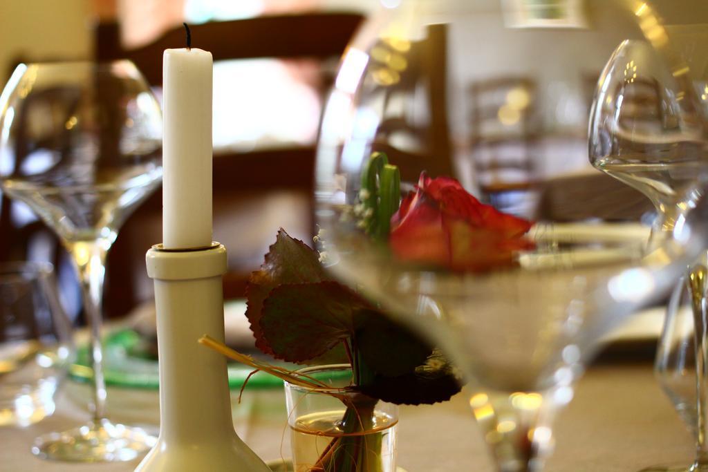 Logis Hotel Restaurant Les Norias Cazilhac  Eksteriør billede